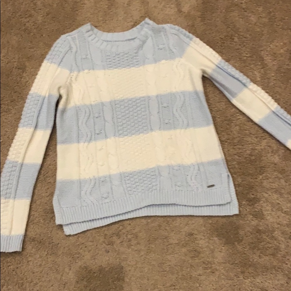 Hollister sweater